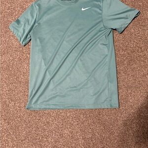 Nike Men's Aqua Short Sleeve Tee